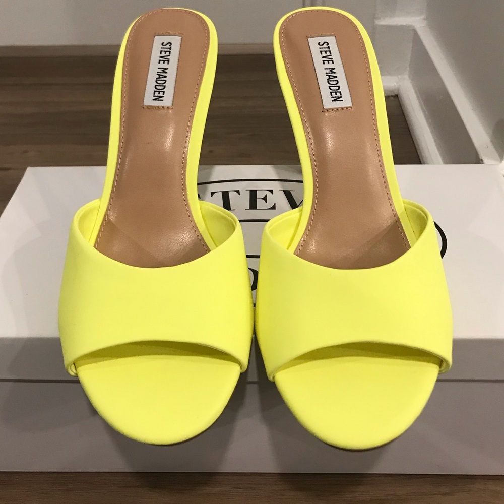 Steven Madden Erin Heels